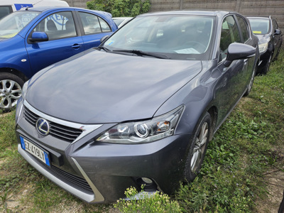 Lexus CT200h, 1800 l., Хэтчбек