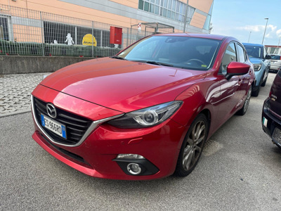 Mazda 3, 2200 l., Hečbekas