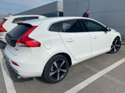 
										VOLVO V-40 full									