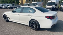 
										BMW-520 M X-DRIVE full									