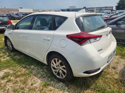 
										TOYTA AURIS full									