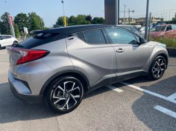 
										TOYOTA CHR full									