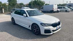 BMW-520 M X-DRIVE