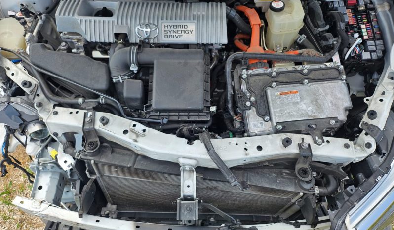 
								TOYTA AURIS full									
