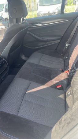 
										BMW-520 M X-DRIVE full									