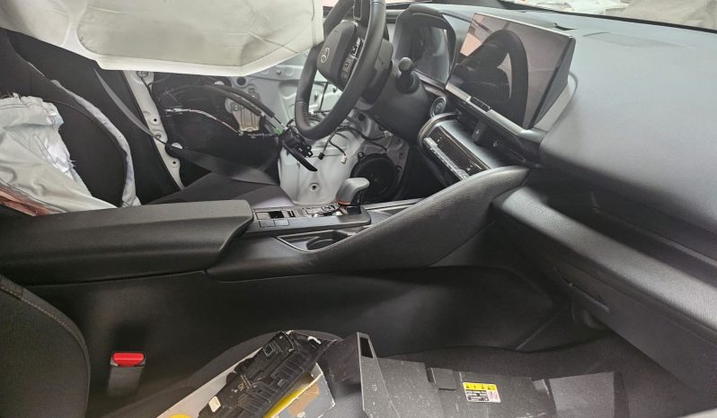 
								TOYOTA CHR full									