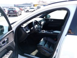 
										VOLVO XC-60 R-Design full									
