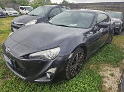 TOYOTA GT