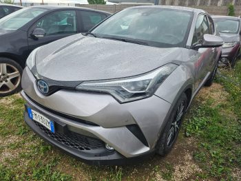 TOYOTA C-HR Benzinas/elektra Visureigis/krosoveris