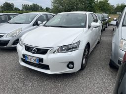 LEXUS CT-200h