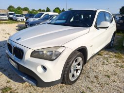 BMW X-1