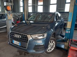 AUDI Q-3
