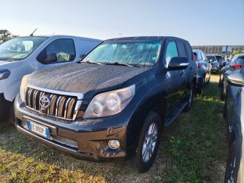 TOYOTA LAND CRUISER
